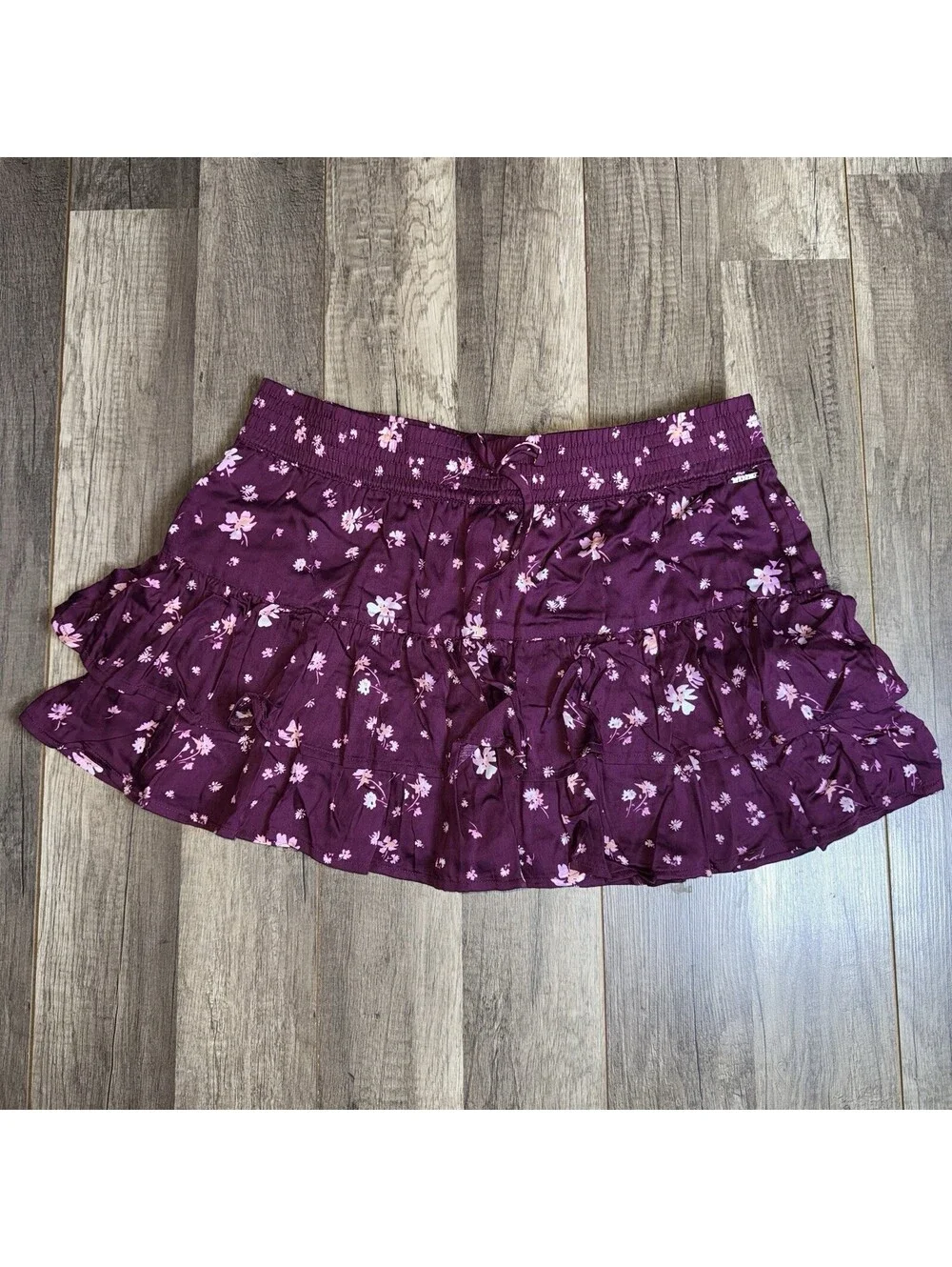 Victoria's Secret PINK Wild Rose Satin Ruffle Skort burgundy Floral Size Medium